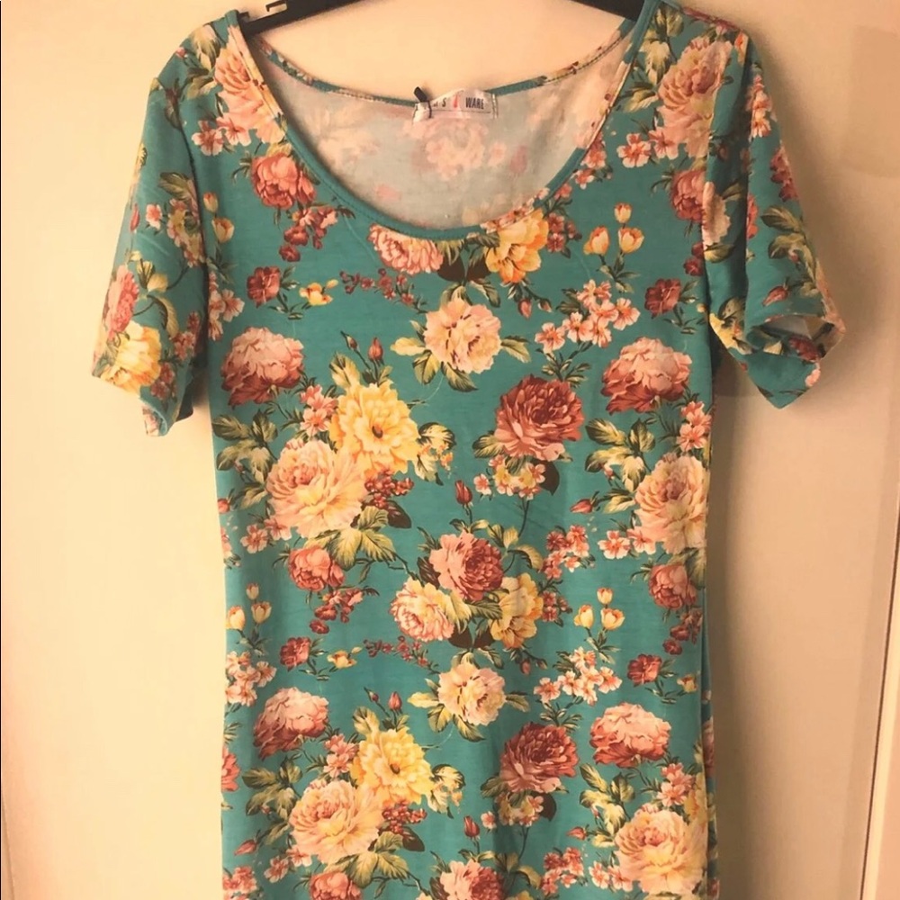 Floral dress